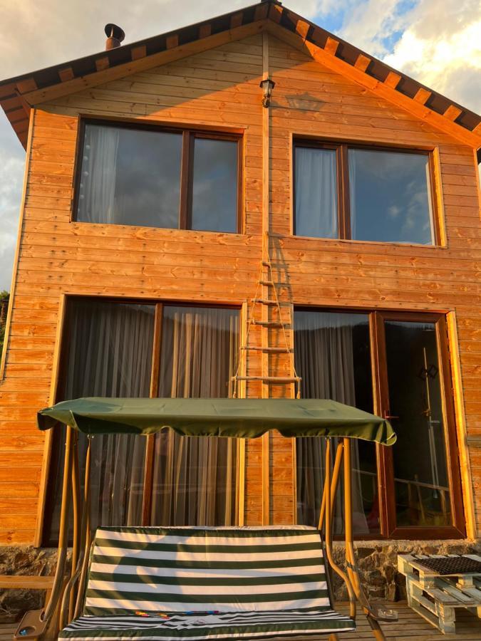 Villa Mitarbi Silence Bordschomi Exterior foto